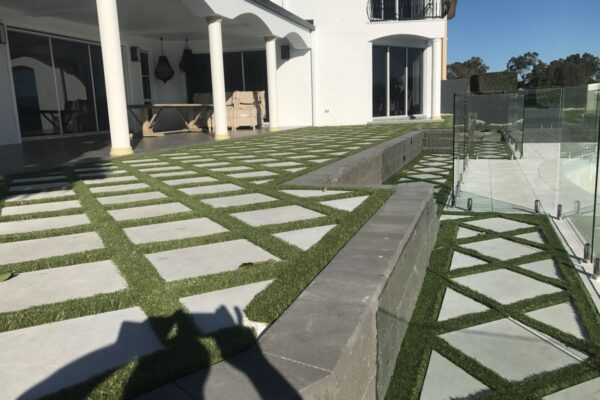 Gb Tasman step paving