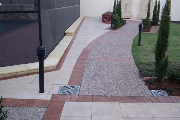 Concrete pavers garden edging